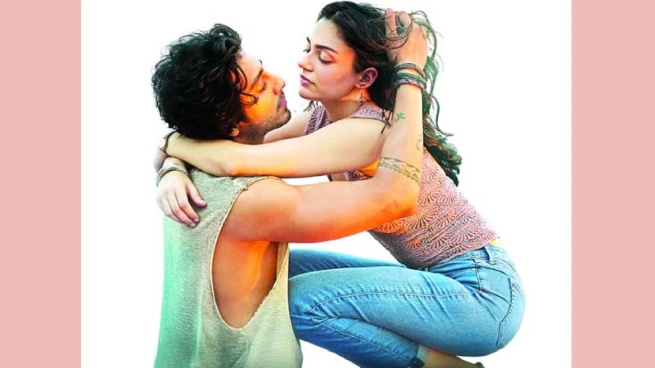 মুক্তির চার দিনেই ১০০ কোটির ক্লাবে