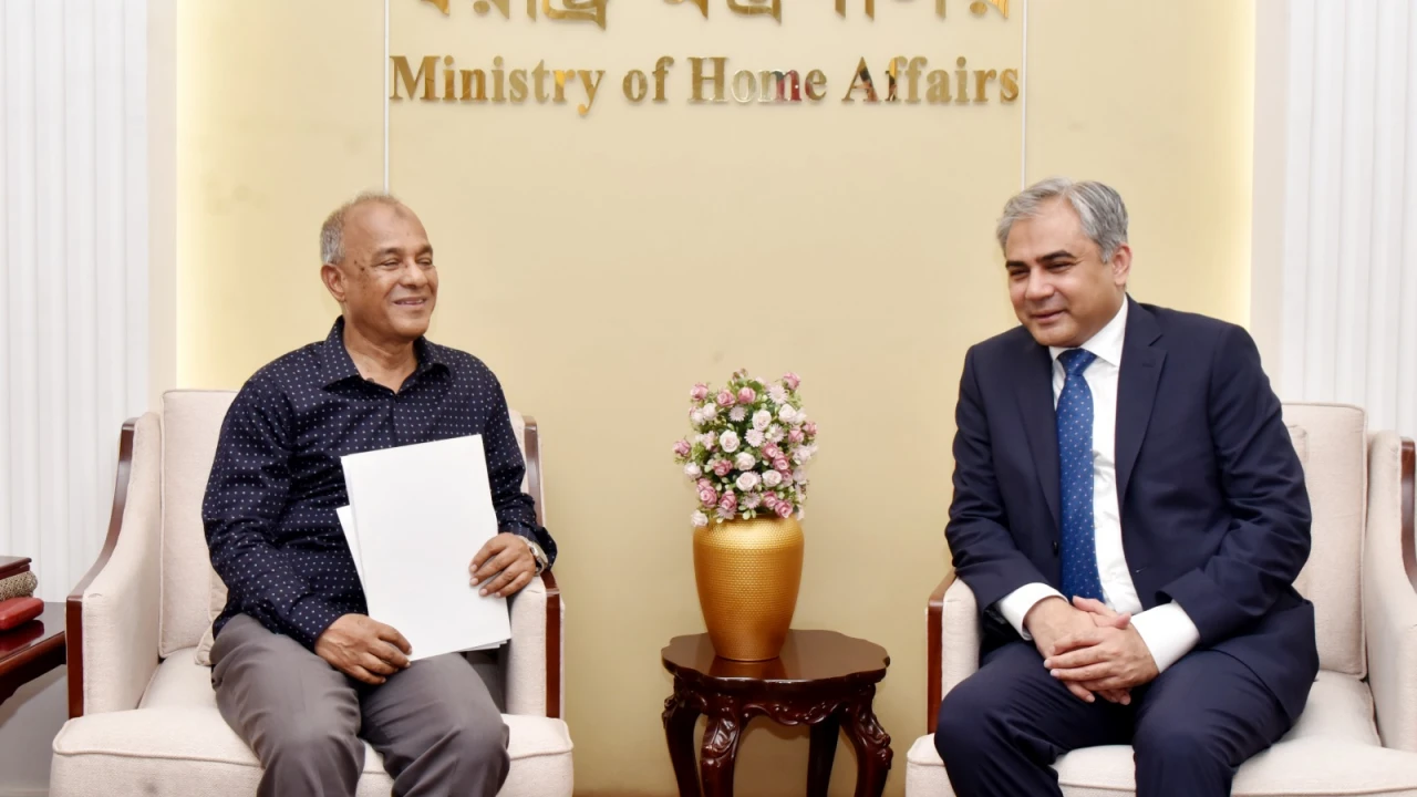 মাদক-সন্ত্রাস দমনে একসঙ্গে কাজ করতে চায় বাংলাদেশ ও পাকিস্তান