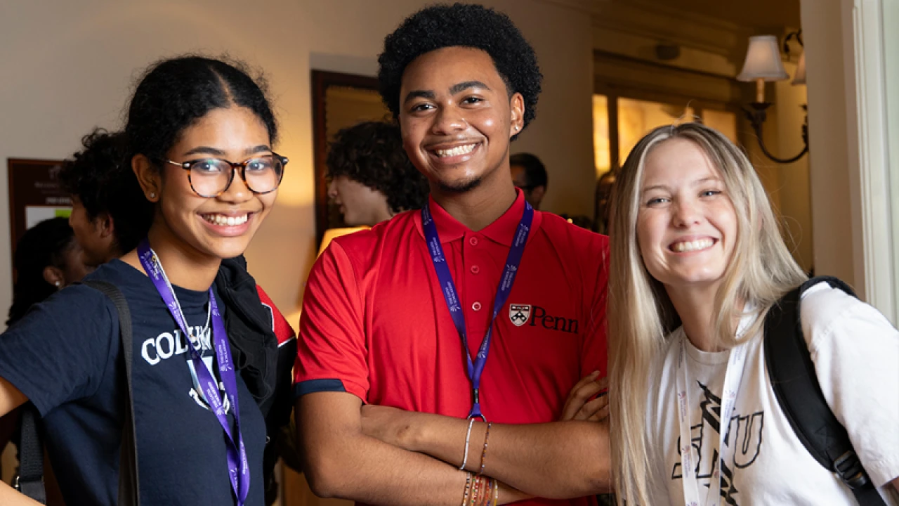 ৩০০ শিক্ষার্থী পাবেন যুক্তরাষ্ট্রের বিল গেটস স্কলারশিপ