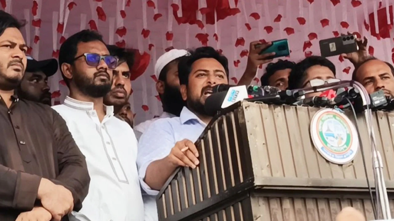 আপনাদের থেকে আমরা নির্বাচন বেশি চাই: নাহিদ ইসলাম 