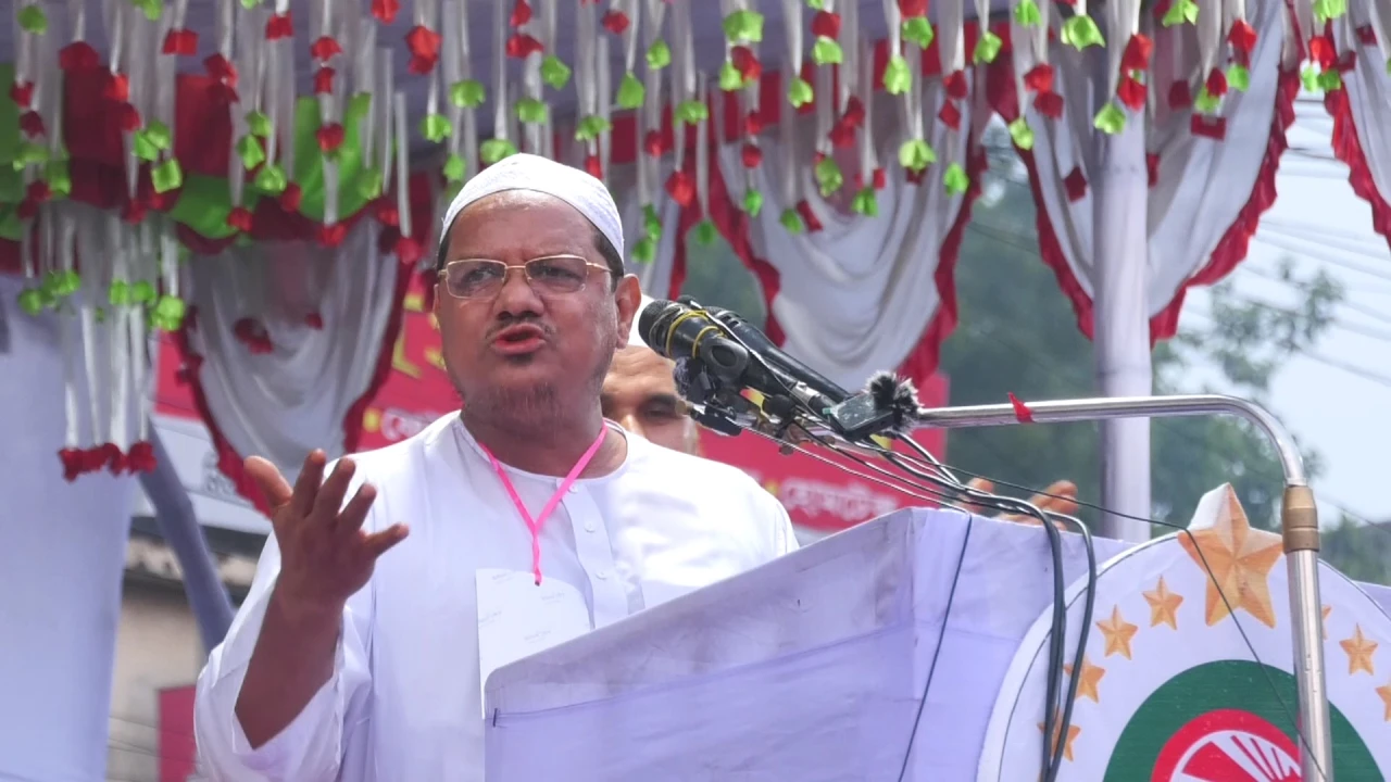 নির্বাচনের আগে দুই কাজ করতে বললেন চরমোনাই পীর