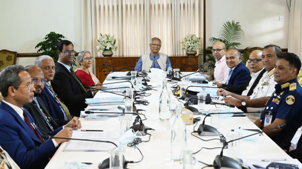 গভীর সমুদ্রে মাছ আহরণে জোর দেওয়ার আহ্বান প্রধান উপদেষ্টার