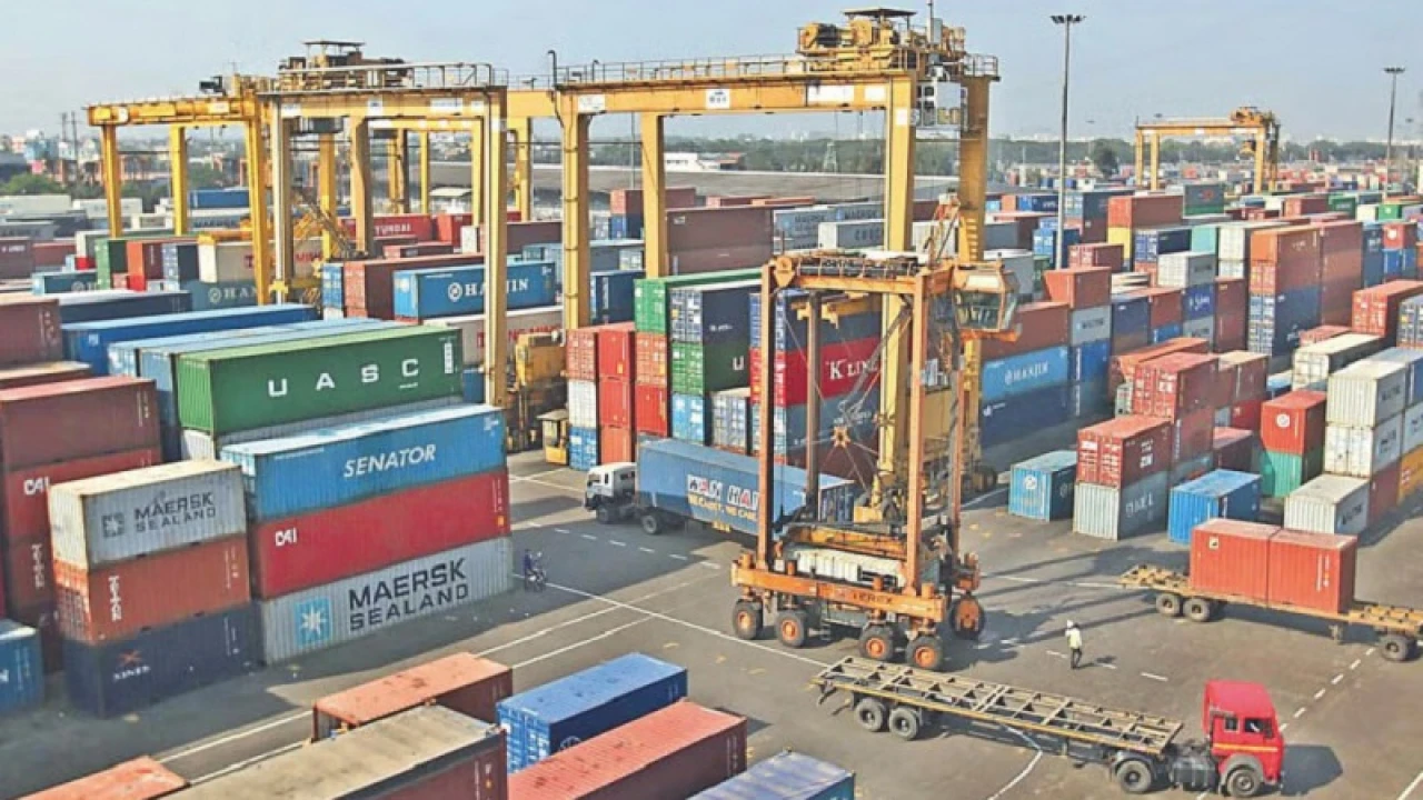 জাহাজজট কমাতে উদ্যোগী চট্টগ্রাম বন্দর কর্তৃপক্ষ