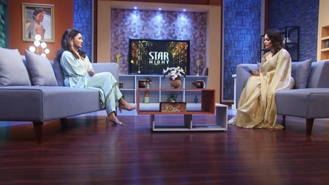 বাঁধনকে দিয়ে শুরু