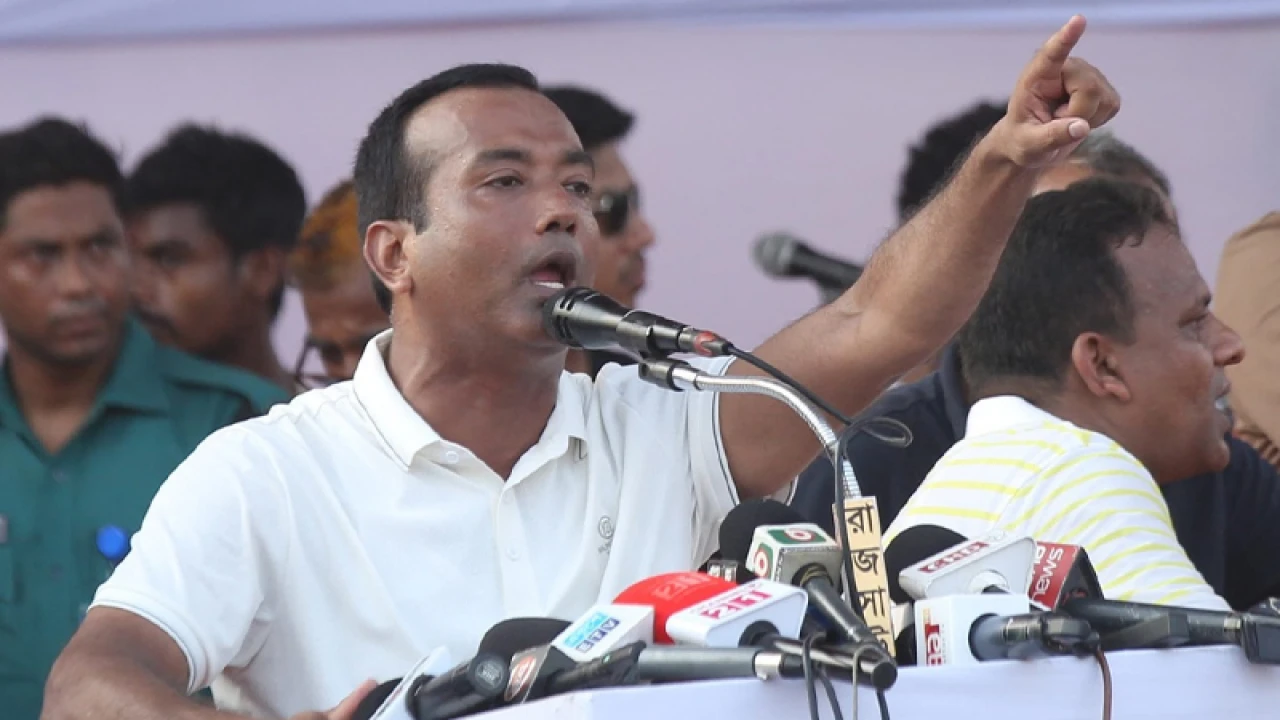 ‘রবিবার থেকে কোট পিন পরে টাকা আদায় পুরোপুরি নিষিদ্ধ’