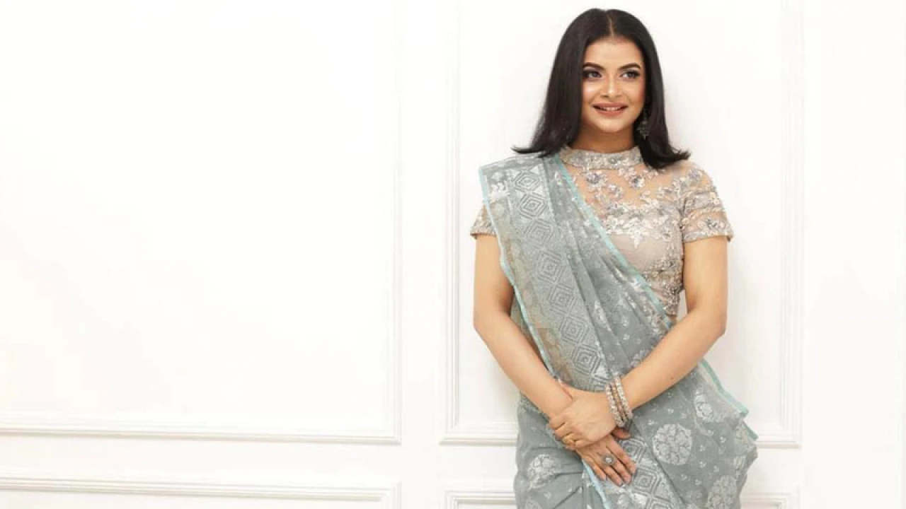 ‘কার কাছে বিচার দেব, জানি না’