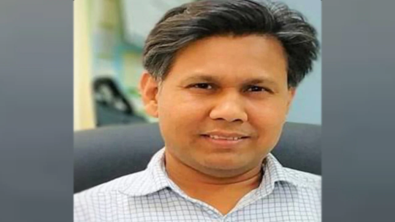 সাবেক এমপির সুপারিশসহ প্রবেশপত্র রাবি উপ-উপাচার্যের ফেসবুকে প্রকাশ