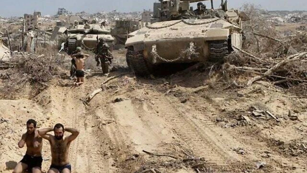 হামাসের সুড়ঙ্গ থেকে অস্ত্র জব্দ করেছে ইসরায়েলি বাহিনী