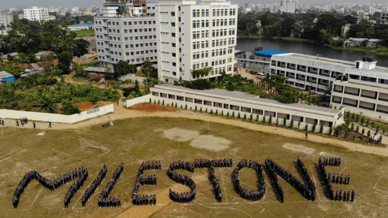 ১২ দিন পর আজ সীমিতভাবে খুলছে মাইলস্টোন 