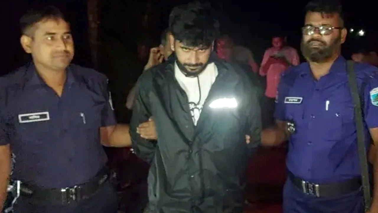 পাঁচ লাখ টাকা চাঁদাসহ ভুয়া এনএসআই গ্রেপ্তার