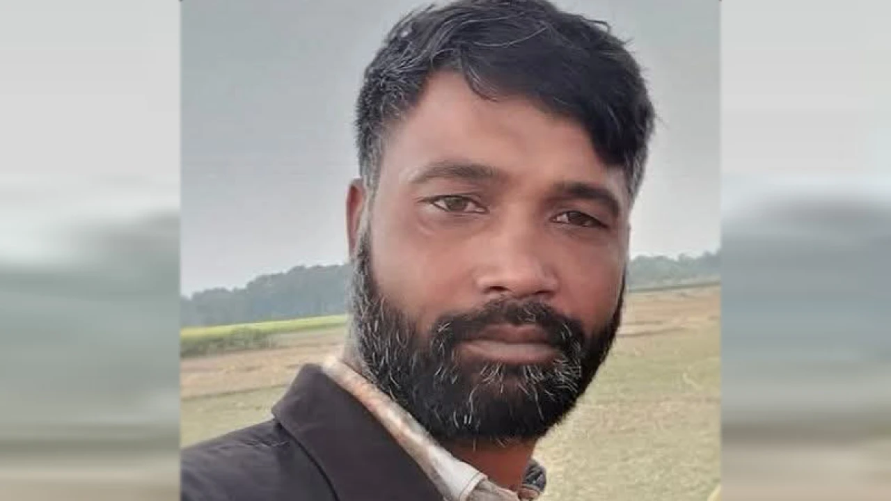 কালীগঞ্জে সাপের কামড়ে মুহুরির মৃত্যু