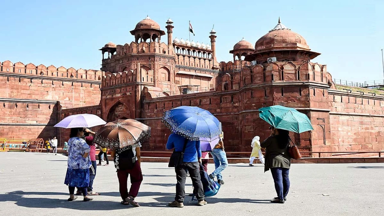 লালকেল্লায় প্রবেশের চেষ্টা, দিল্লিতে গ্রেপ্তার ৫ বাংলাদেশি