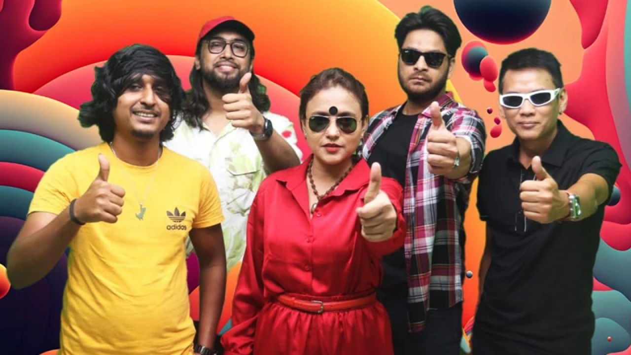 আসছে লালনের গান 