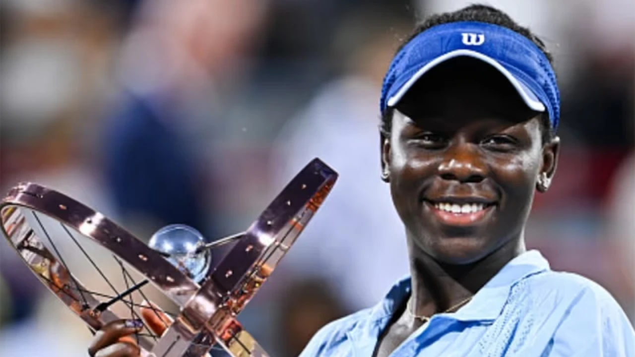 ১৮ বছর বয়সে কানাডিয়ান ওপেন জয়