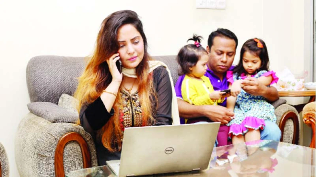 সন্তানের জন্য মা