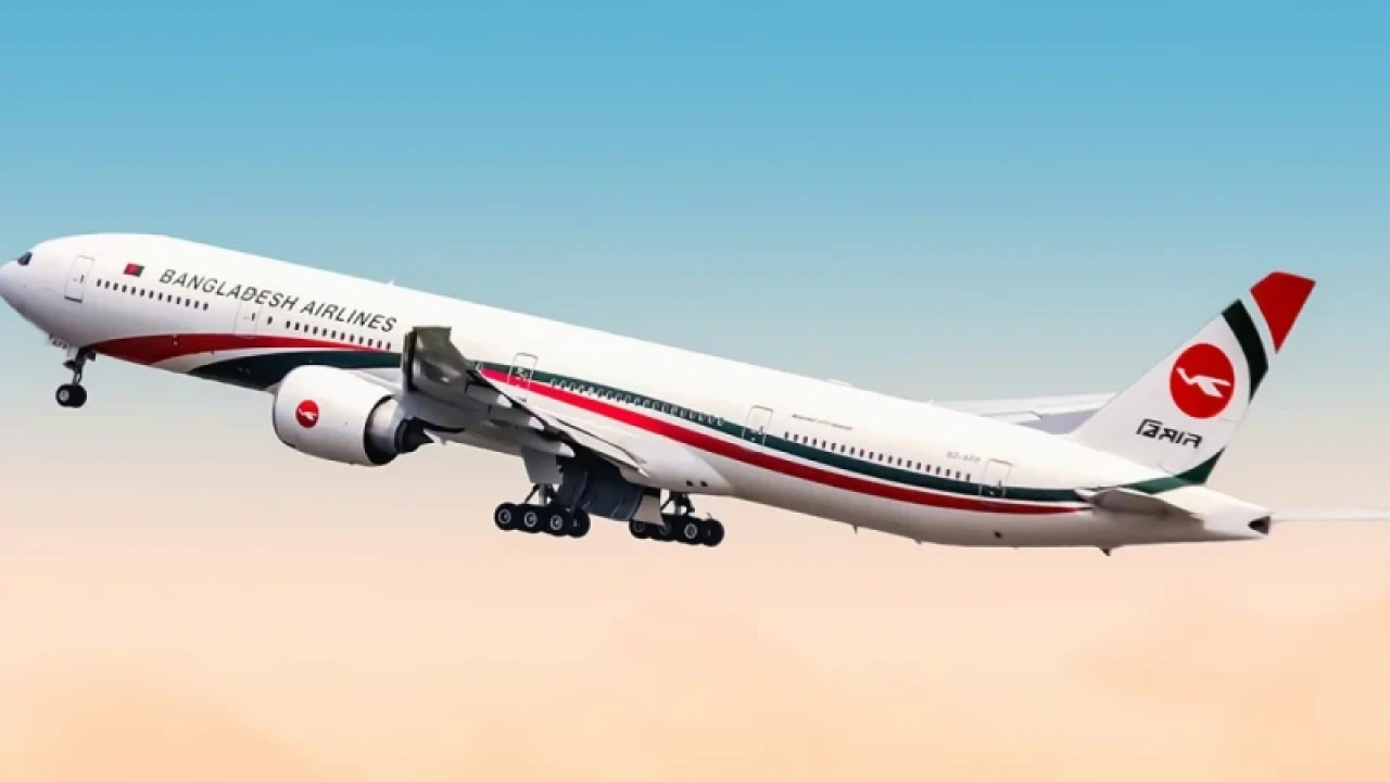  উড্ডয়নের কিছুক্ষণ পর ঢাকায় ফিরল বিমানের ফ্লাইট