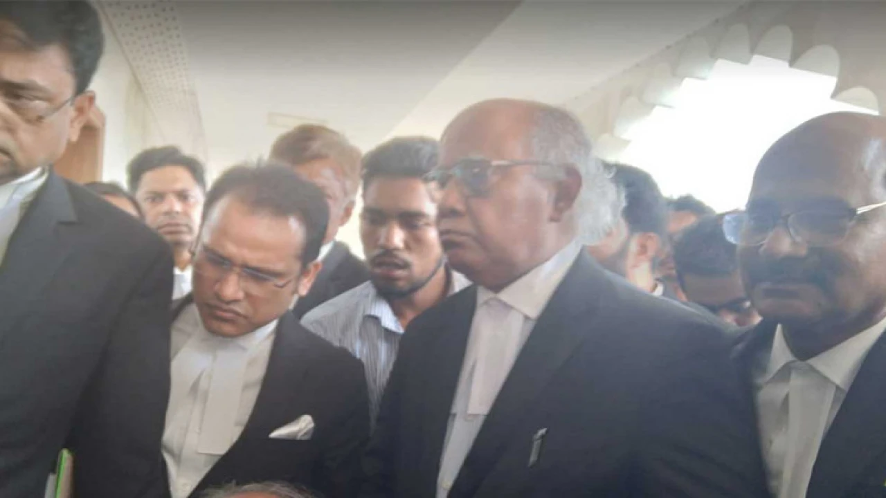 হাইকোর্টে খায়রুল হকের জামিন শুনানিতে আওয়ামীপন্থী আইনজীবীদের হট্টগোল