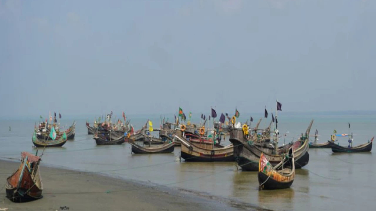 নাফ নদ থেকে ৫ জেলেকে অপহরণ আরাকান আর্মির