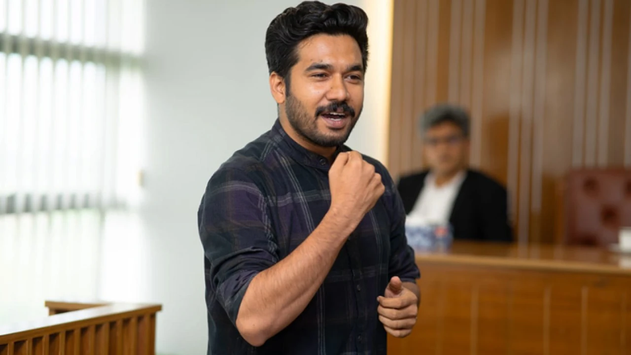 আমার ছবিটা বড় করে প্রিন্ট করে জুতা নিক্ষেপ করো: বাসার