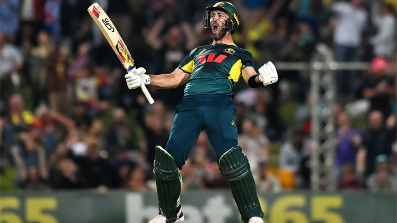 ম্যাক্সওয়েলের দাপটে সিরিজ অস্ট্রেলিয়ার