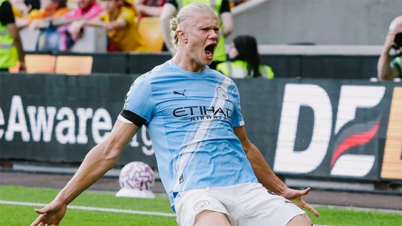 হলান্ড-রেইডার্সের নৈপুণ্যে দাপুটে শুরু ম্যানসিটির