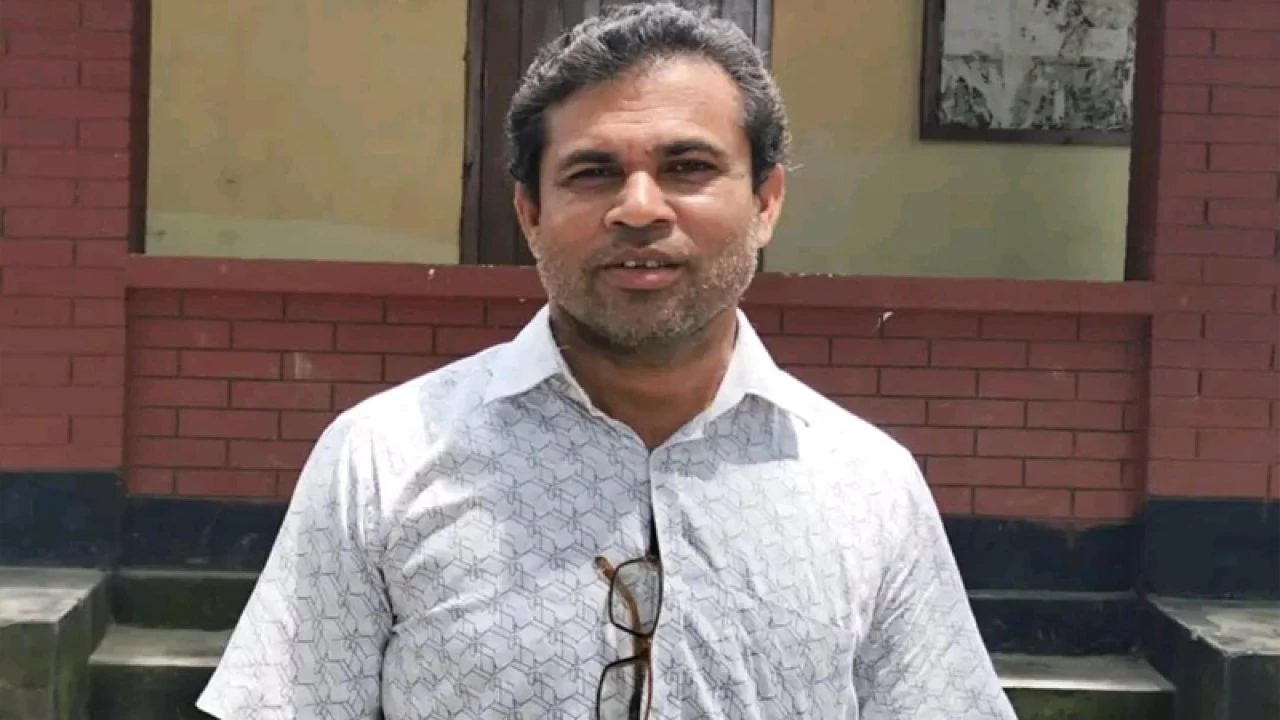 হত্যাচেষ্টা মামলায় শিক্ষক কারাগারে