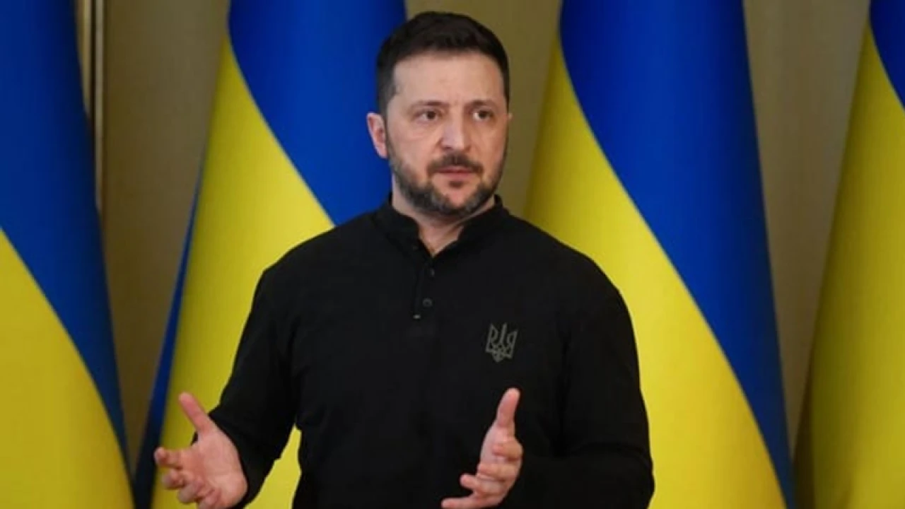 রাশিয়া শান্তি আলোচনা থেকে ‘সরে যাওয়ার’ চেষ্টা করছে: জেলেনস্কি