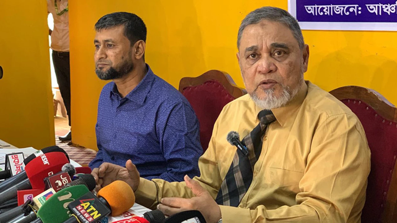 নির্বাচন নিয়ে সরকার অনৈতিক চাপ দিলে চেয়ারে থাকব না: সিইসি