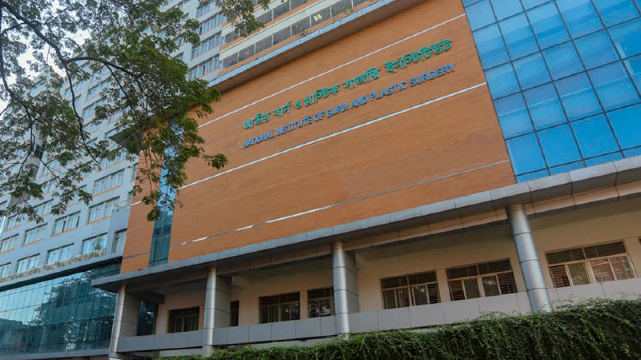 ৮ জনের কার শরীরে কত অংশ দগ্ধ