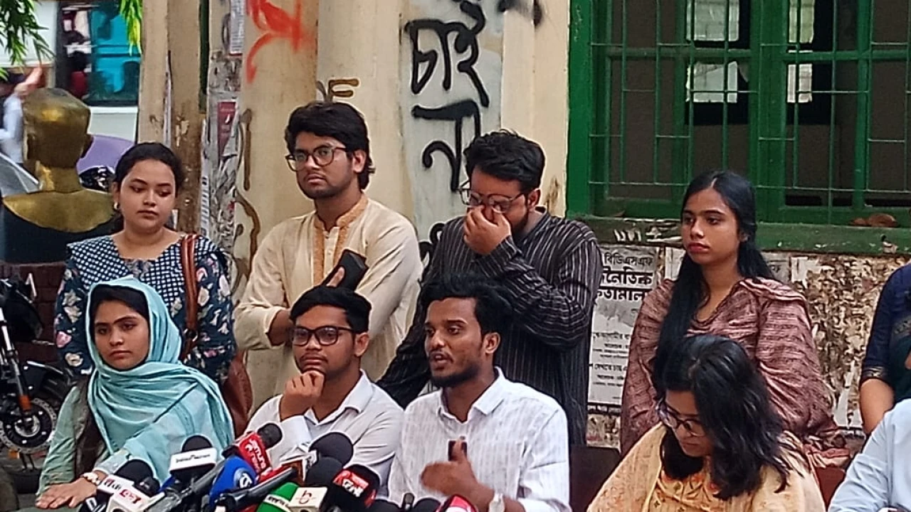 ডাকসুতে আচরণবিধি লঙ্ঘনের প্রতিযোগিতা চলছে: আব্দুল কাদের