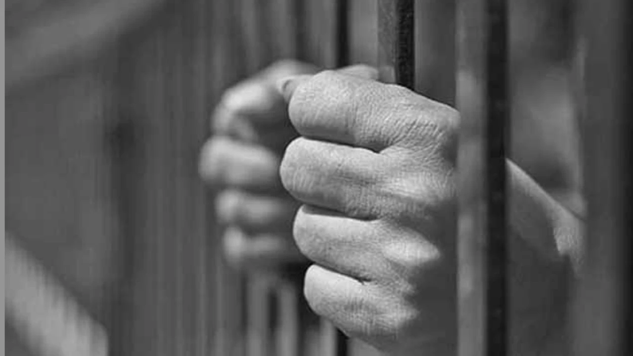 ১৪ হাজার বন্দীকে মুক্তি দিচ্ছে ভিয়েতনাম 