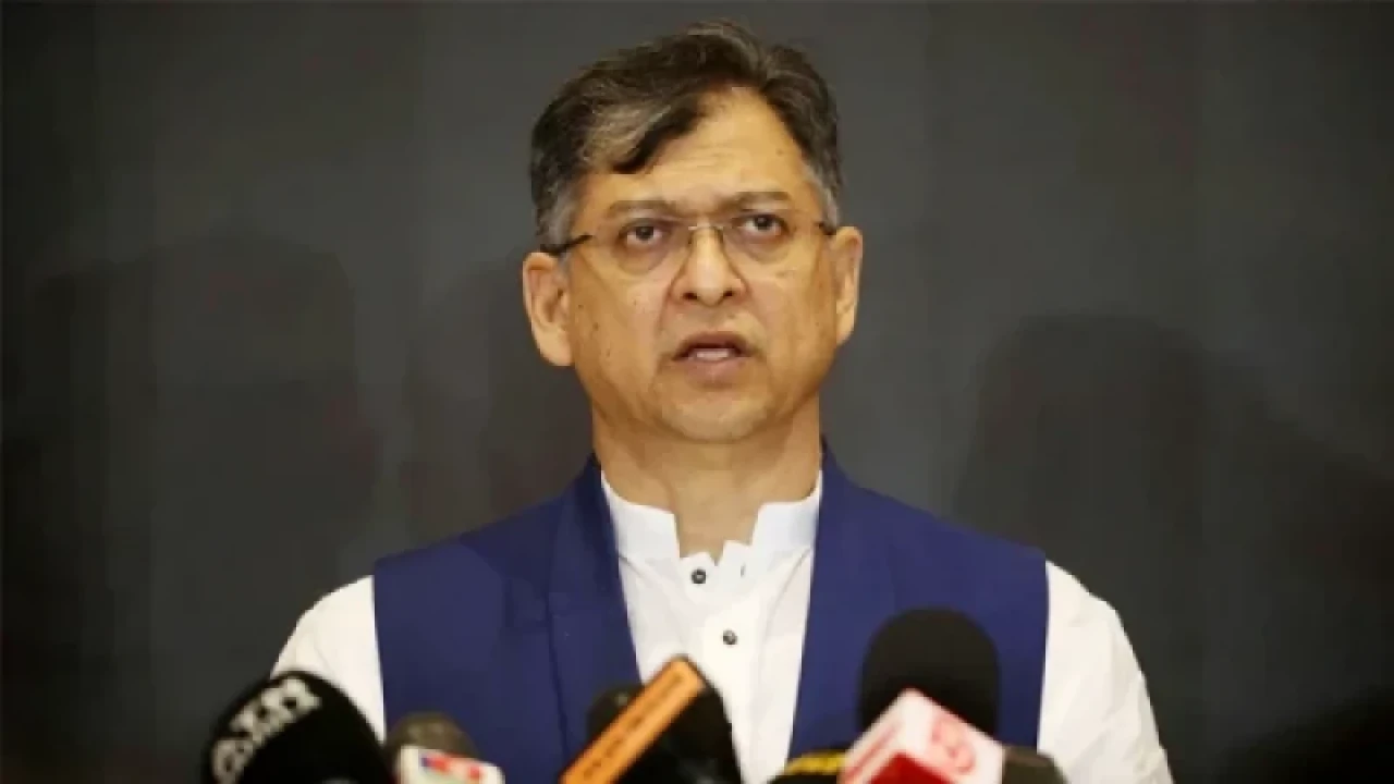 নির্বাচনকে নিয়ে দুয়েকটি পক্ষ ধোঁয়াশা সৃষ্টি করছে: সালাহউদ্দিন আহমদ