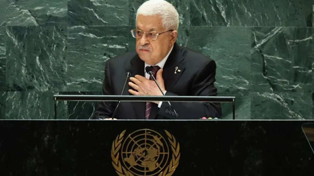 ফিলিস্তিনের প্রেসিডেন্টের ওপর ভিসা নিষেধাজ্ঞা দিতে যাচ্ছে যুক্তরাষ্ট্র