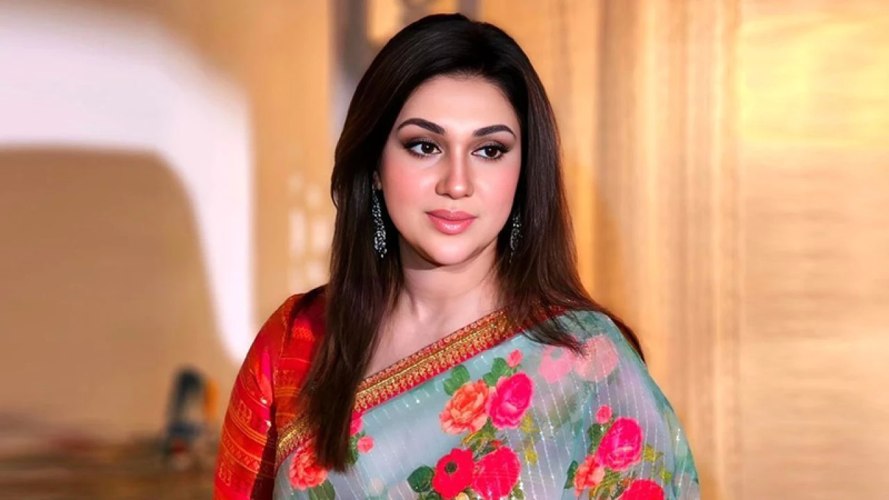 অর্থকষ্টে ভুগেছেন অপু বিশ্বাস