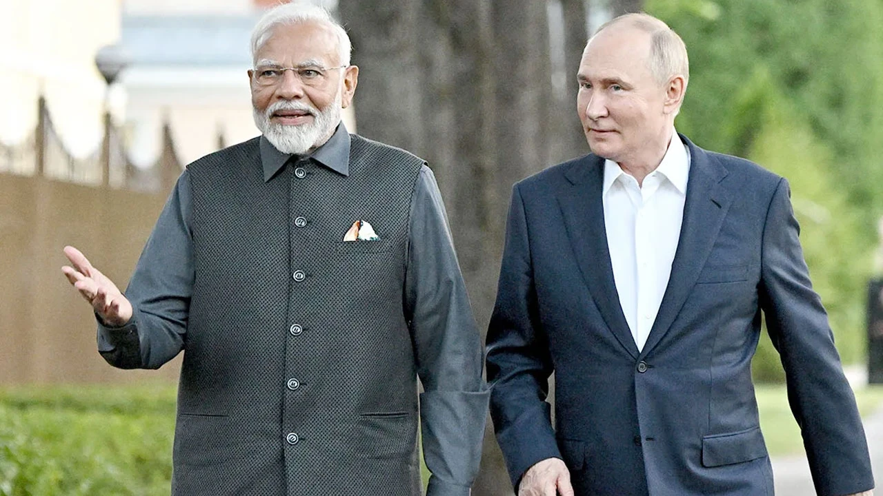 পুতিনের সঙ্গে বৈঠক করছেন মোদি