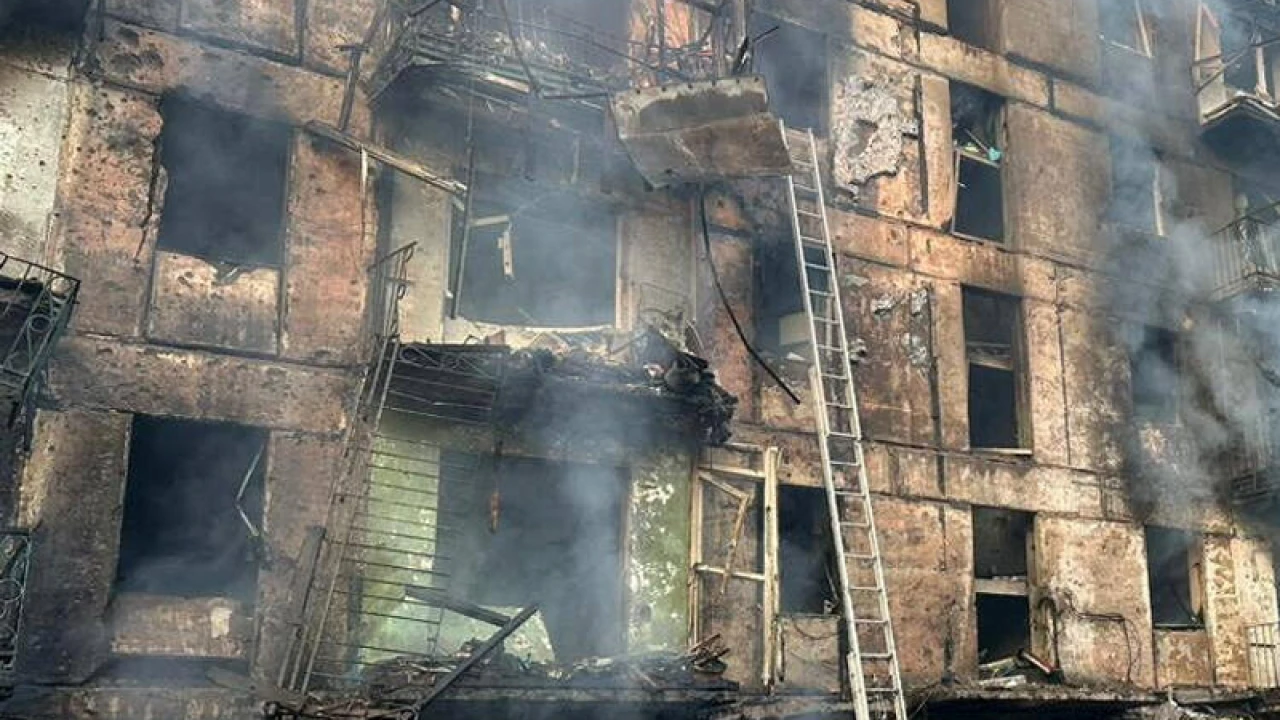 ইউক্রেনে ব্যাপক হামলা চালিয়েছে রাশিয়া