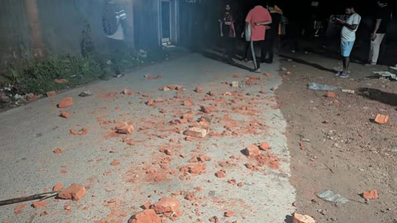 চবিতে সংঘর্ষের ঘটনায় ক্লাস-পরীক্ষা স্থগিত