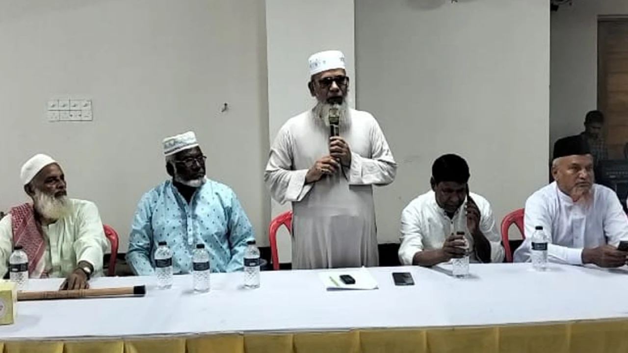 ’নুরাল পাগলের কবর ঠিক না করলে কঠোর আন্দোলন’