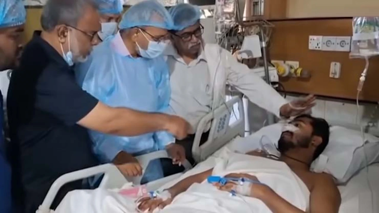 শারীরিক অবস্থার উন্নতি, নুরকে নেওয়া হতে পারে কেবিনে