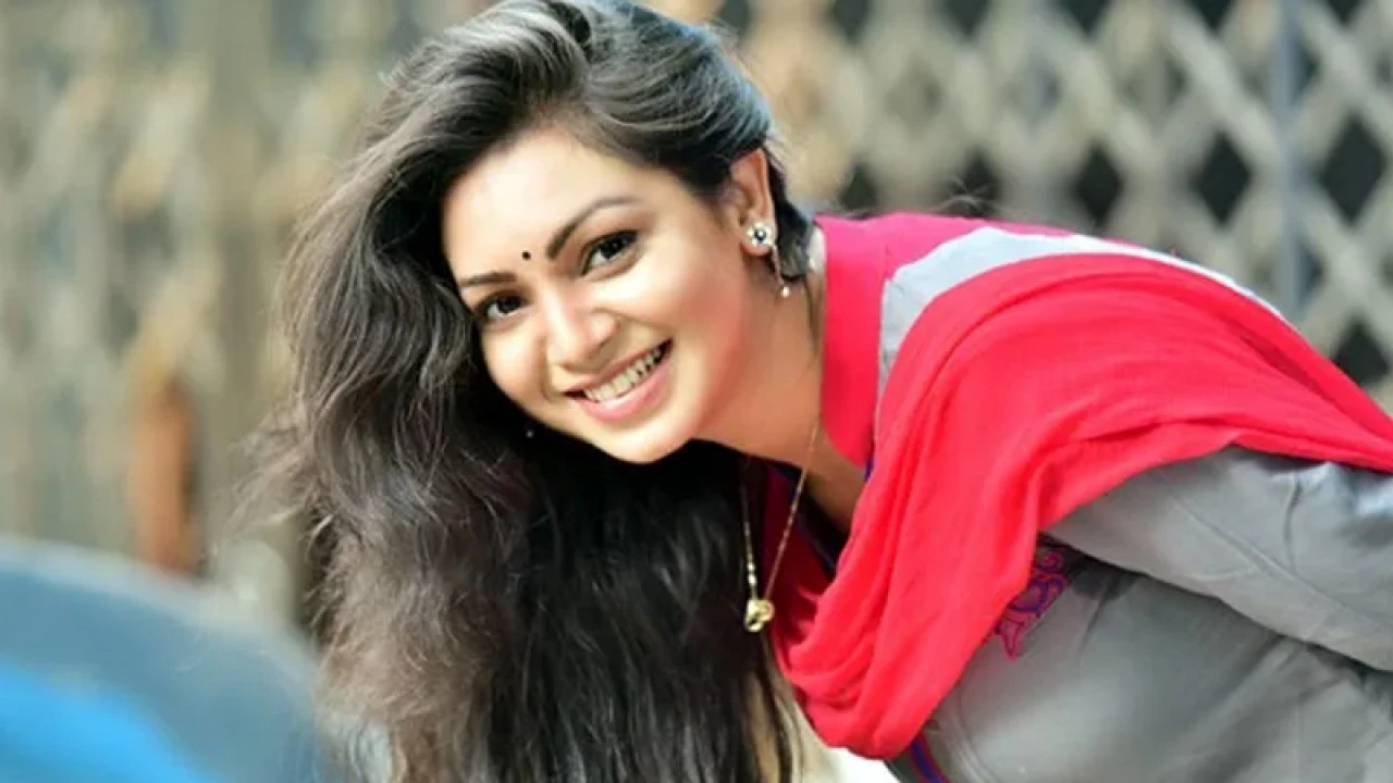 ‘সুখবরটি সবার সঙ্গে শেয়ার করলাম’