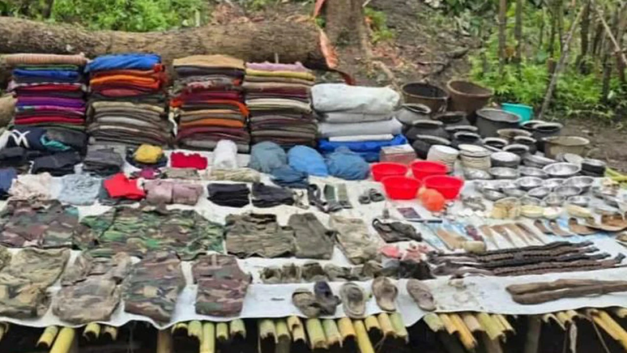 রুমায় কেএনএ'র প্রশিক্ষণ ঘাঁটিতে সেনাবাহিনীর অভিযান, অস্ত্র উদ্ধার