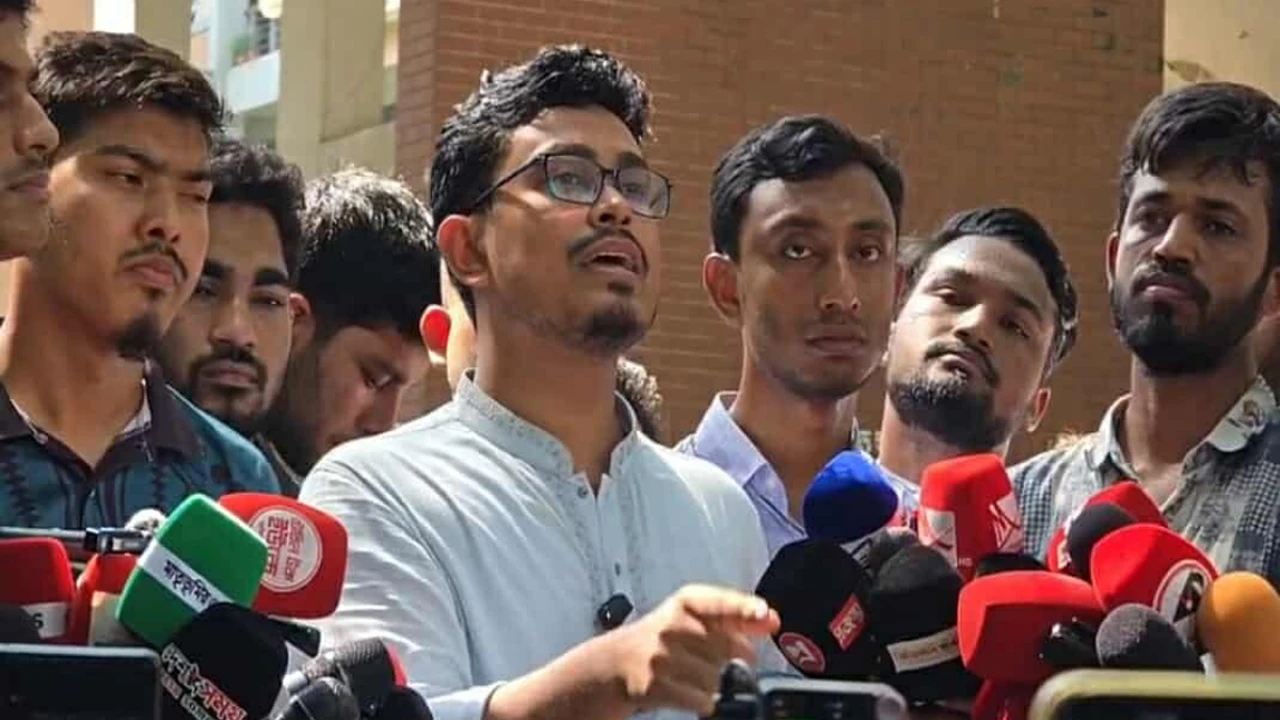 নির্বাচন কমিশন অপেশাদার আচরণ করছে: সাদিক কায়েম