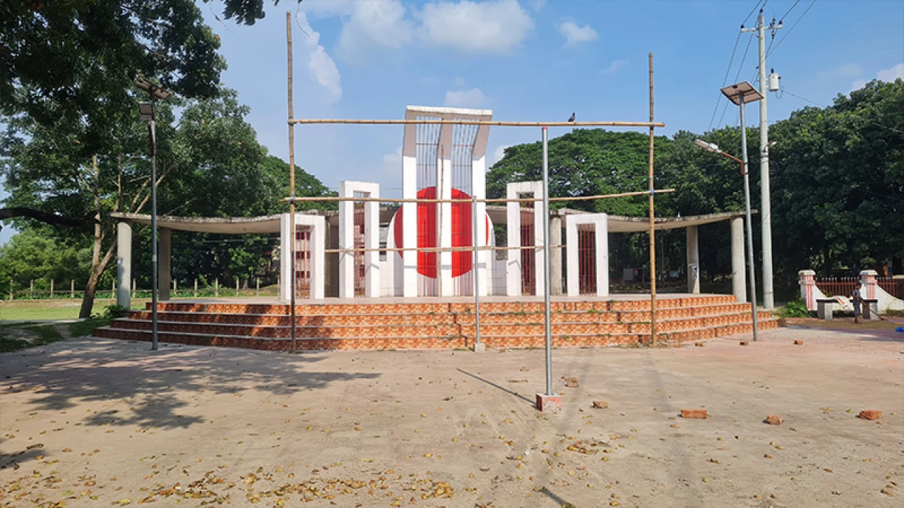 একই স্থানে মুক্তিযোদ্ধা ও ছাত্র সমাবেশের ডাক, ১৪৪ ধারা জারি