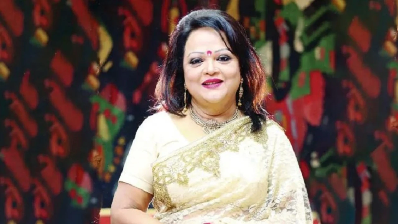 শিল্পকলায় সাবিনা ইয়াসমিনকে সম্মাননা প্রদান