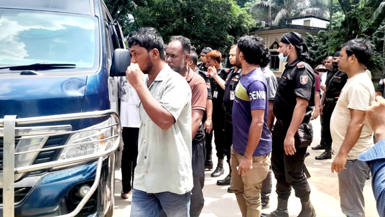 র‌্যাবের ওপর হামলা চালিয়ে আসামি ছিনতাই, গ্রেপ্তার ১৪