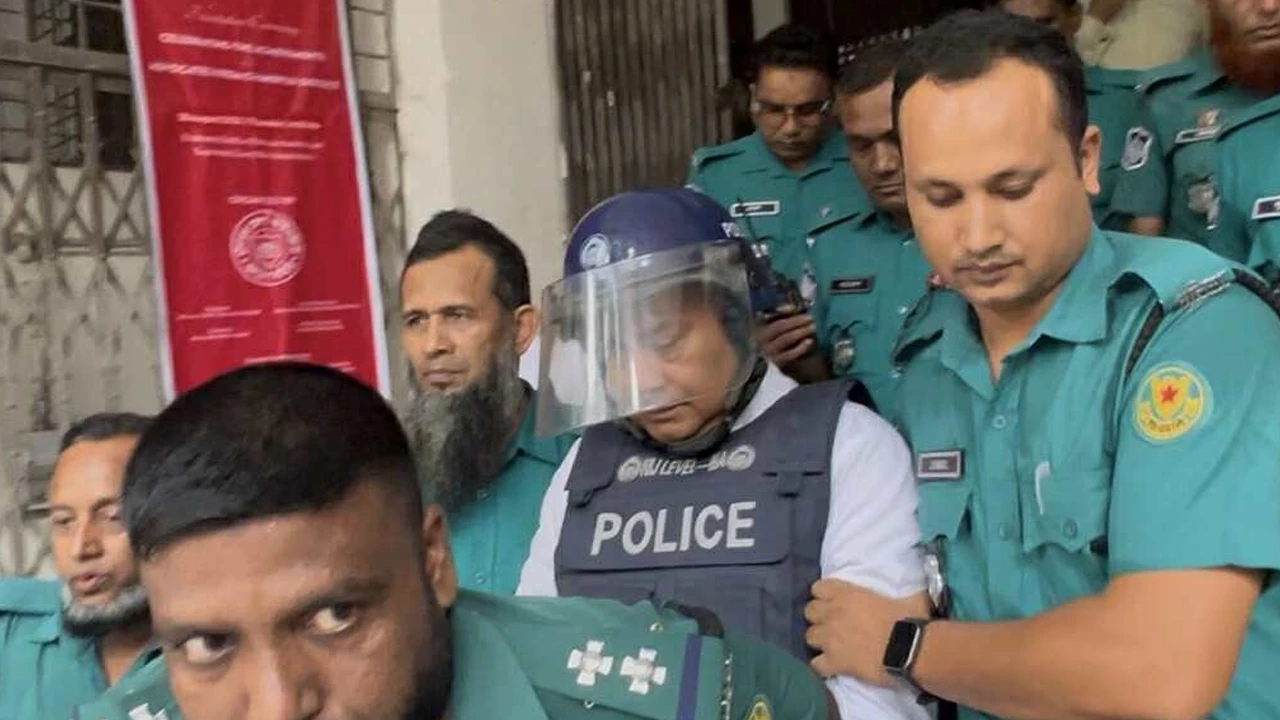 দুদকের মামলায় গ্রেপ্তার শিবলী রুবাইয়াত