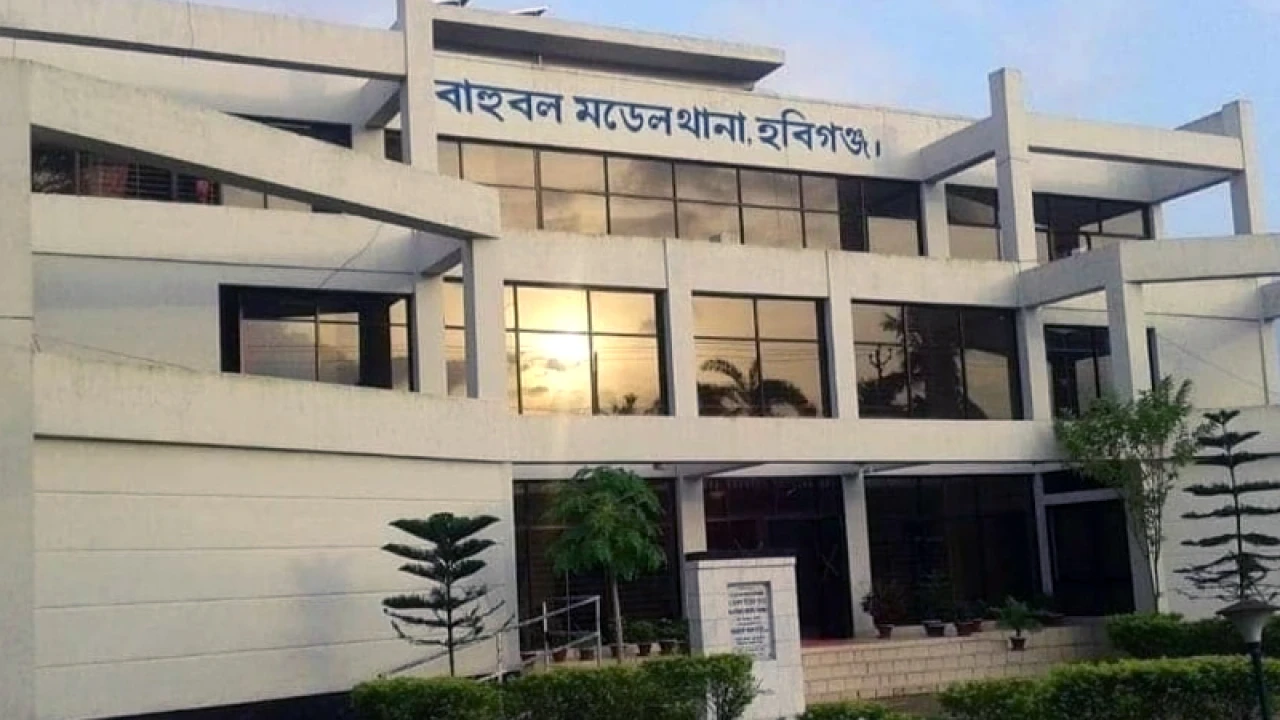 ১৭ মামলার আসামির গলা কাটা লাশ উদ্ধার