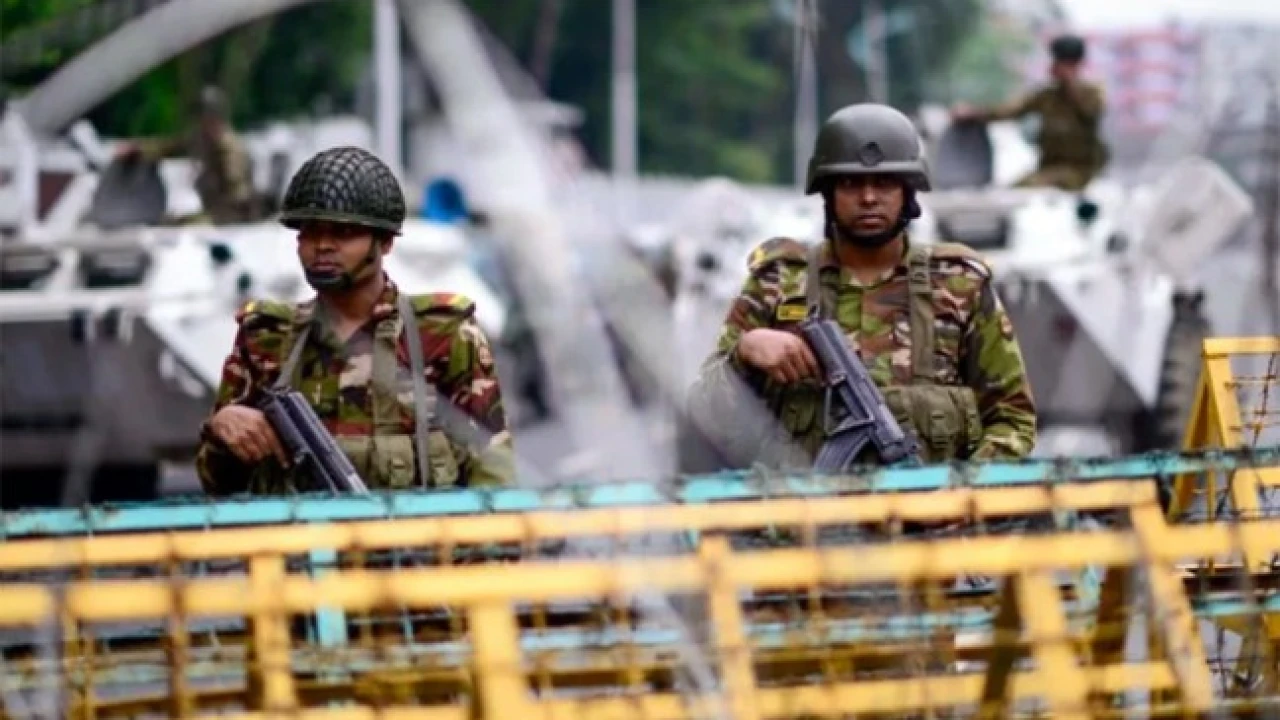 সেনা কর্মকর্তাদের নির্বাহী ম্যাজিস্ট্রেসি ক্ষমতার মেয়াদ বাড়ল