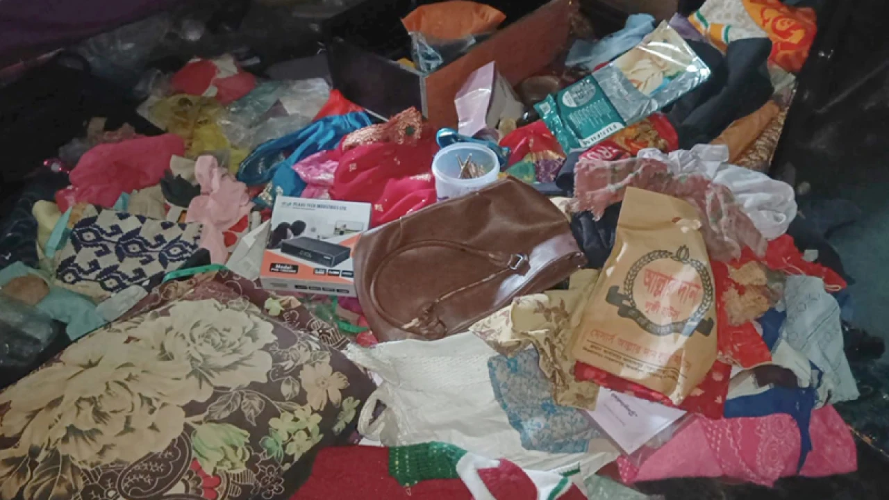 দুর্ধর্ষ ডাকাতি, নগদ টাকাসহ ১০ ভরি স্বর্ণালংকার লুট