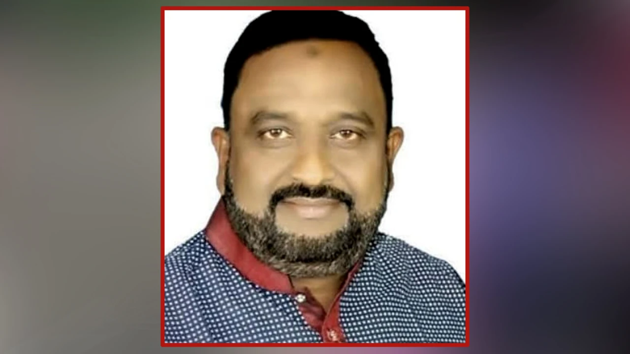 মহাসড়ক অবরোধের ঘোষণার পর ইউপি চেয়ারম্যান আটক